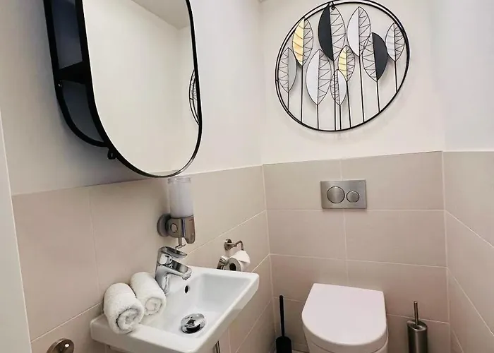Apartment High-end Close To Metro And Uno-city With E-parking Vienna