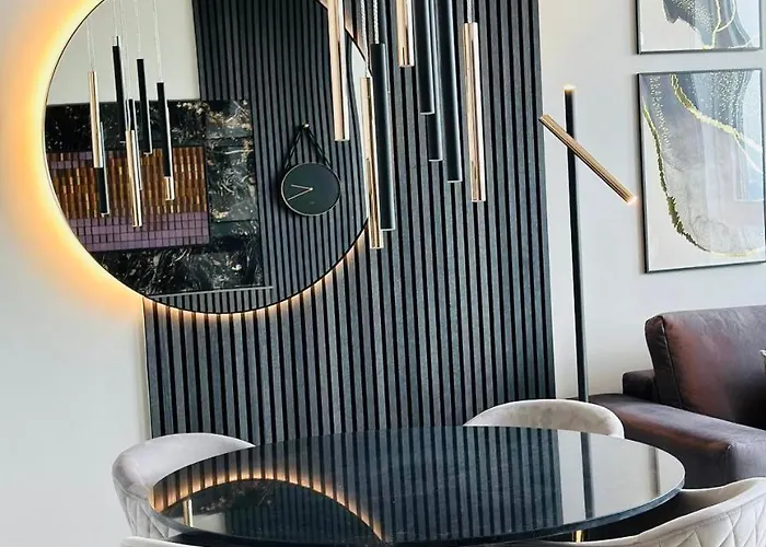 Apartment High-end Close To Metro And Uno-city With E-parking