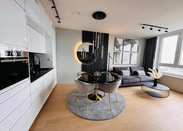 Apartment High-end Close To Metro And Uno-city With E-parking Vienna